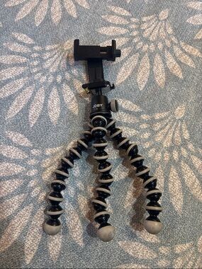 Flexible Tripod with Phone Mount - Black and Gray